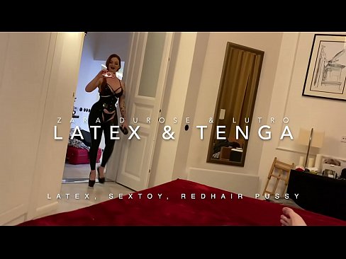 ❤️ Saudara tiri berambut merah dalam kostum lateks kacau oleh saudara tiri ️❌ Video sialan pada kami