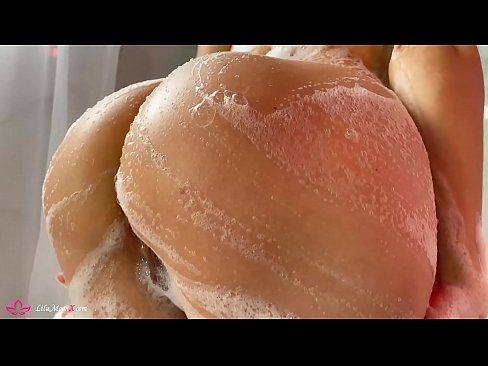 ❤️ rambut coklat masturbasi pukas dengan vibrator untuk intens orgasme di mandi ️❌ Video sialan pada kami
